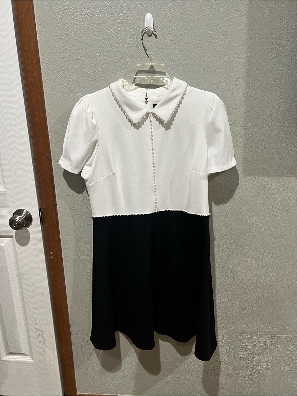 Karl Lagerfeld White Pearl-Trim Collared Top